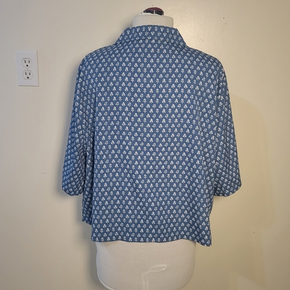 Haute Hippie (Womens XL) Blue Patterned Button-Down Semi-Cropped Collared Blouse - Picture 5 of 7